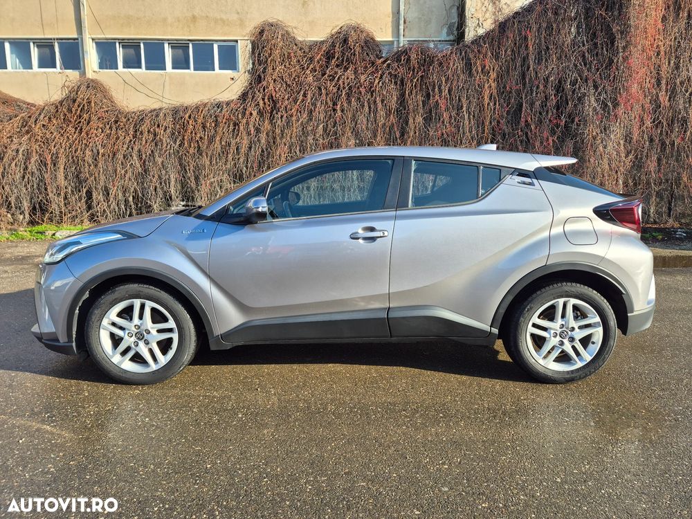 Toyota C-HR Hybrid Business-Edition - 5