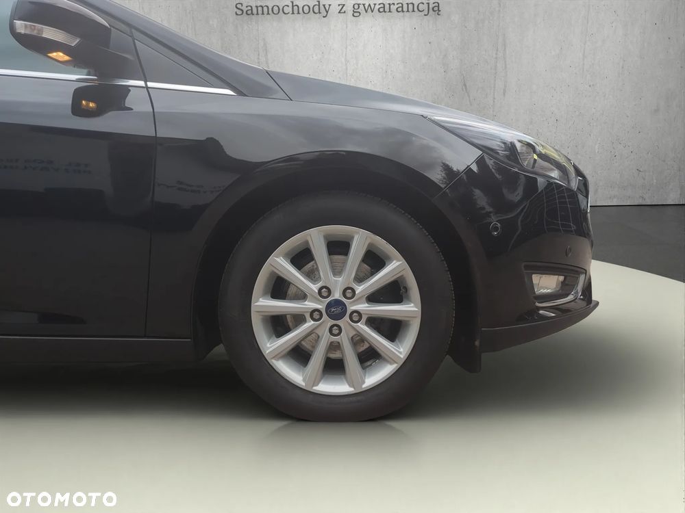 Ford Focus 1.0 EcoBoost Start-Stopp-System TITANIUM DESIGN - 22