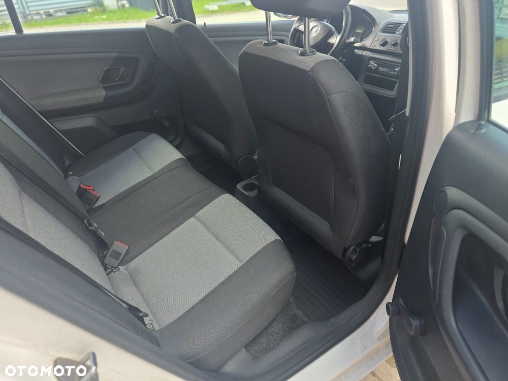 Skoda Fabia 1.6 TDI DPF Classic - 11