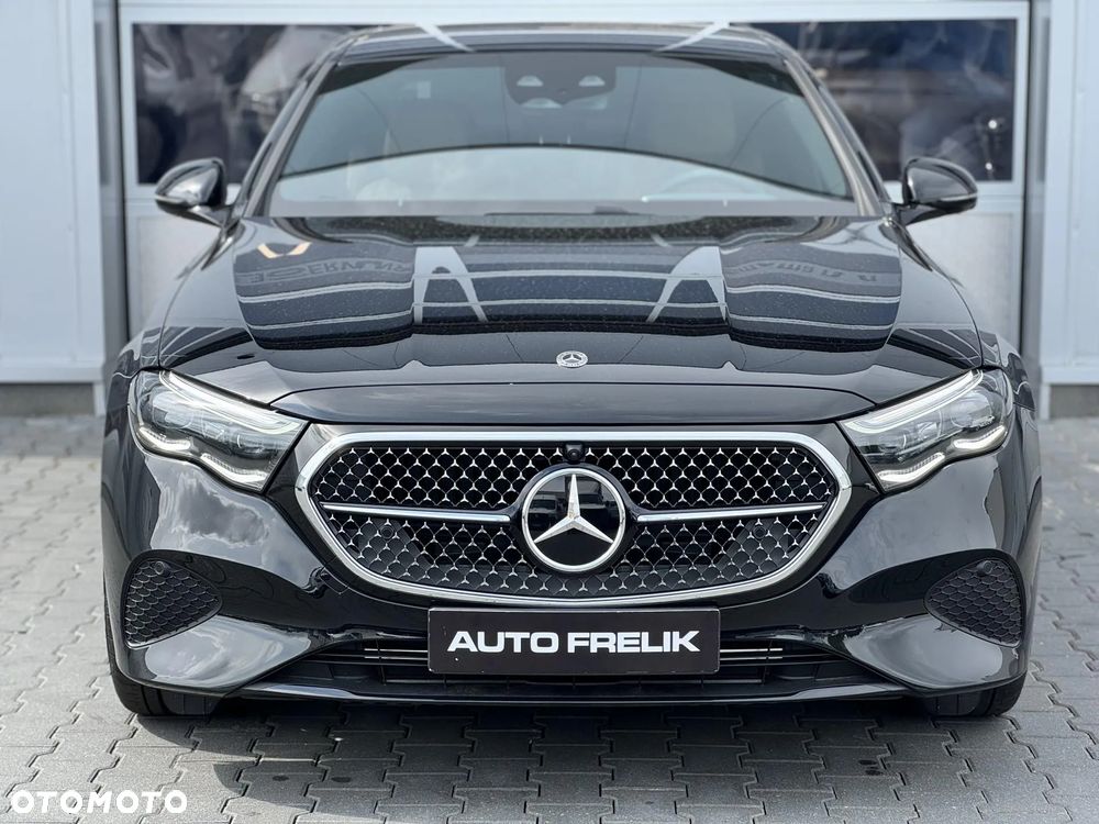 Mercedes-Benz Klasa E 200 d 9G-TRONIC AVANTGARDE Line NIGHT Edition - 6