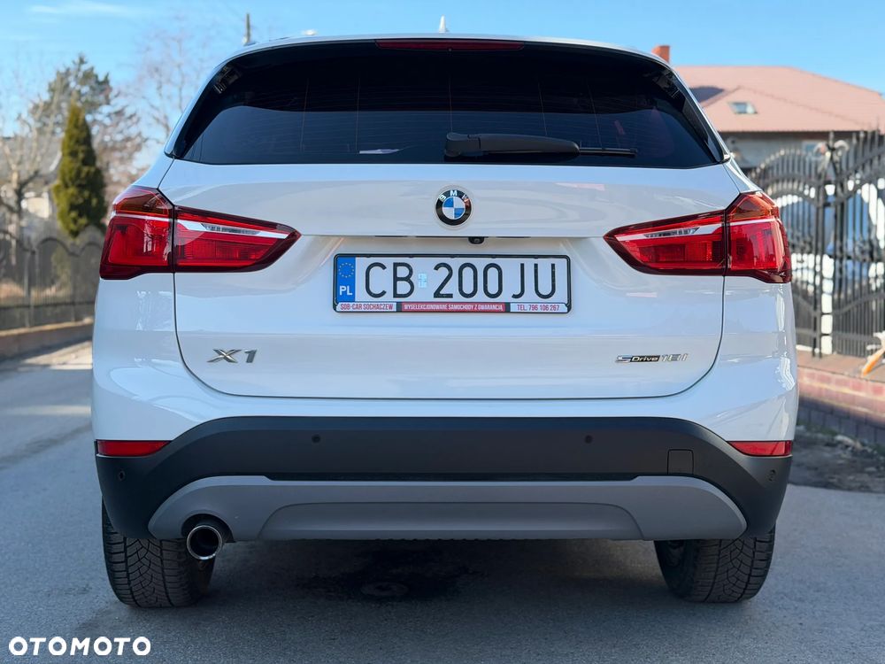 BMW X1 sDrive18i Advantage - 6