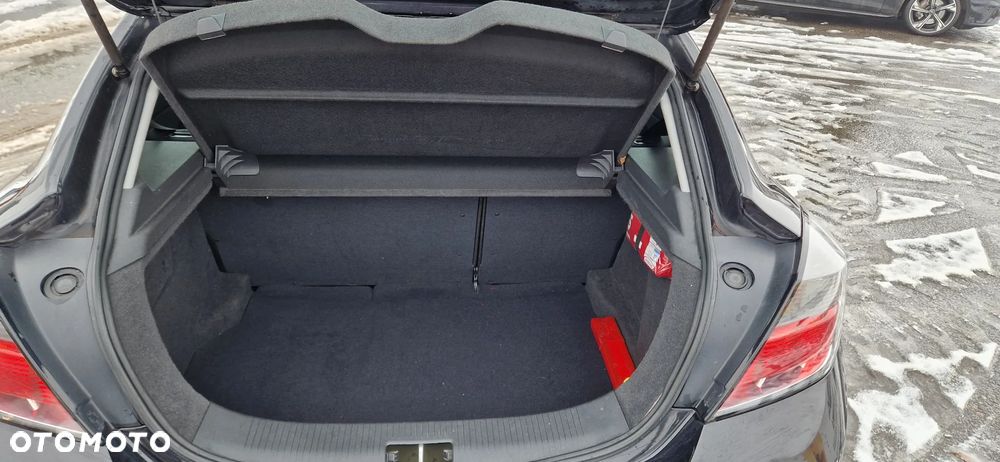 Opel Astra 1.8 Sport - 18