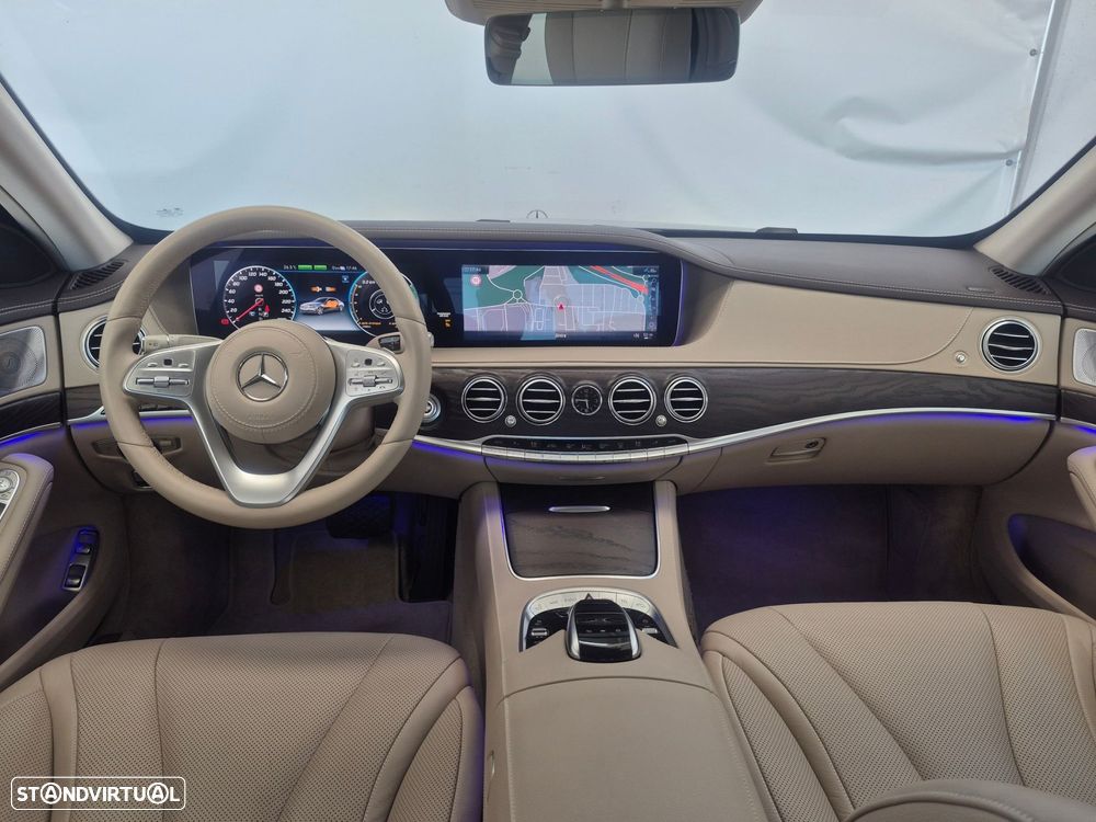 Mercedes-Benz S 560 e Longo - 8