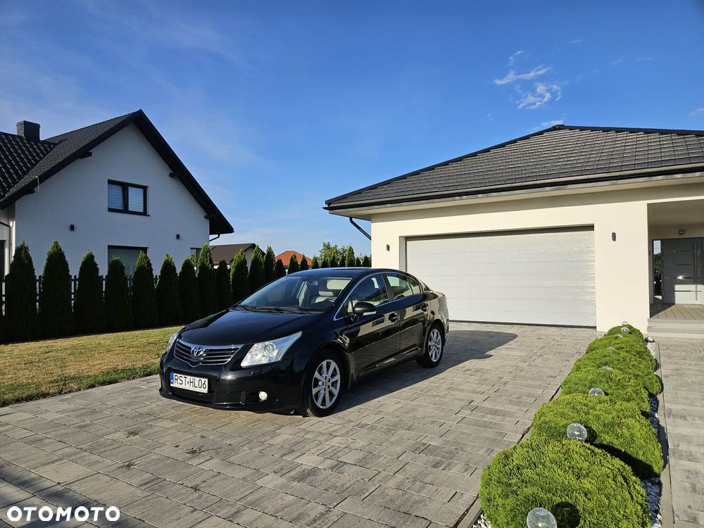 Toyota Avensis 2.0 Prestige EU5 MS - 3