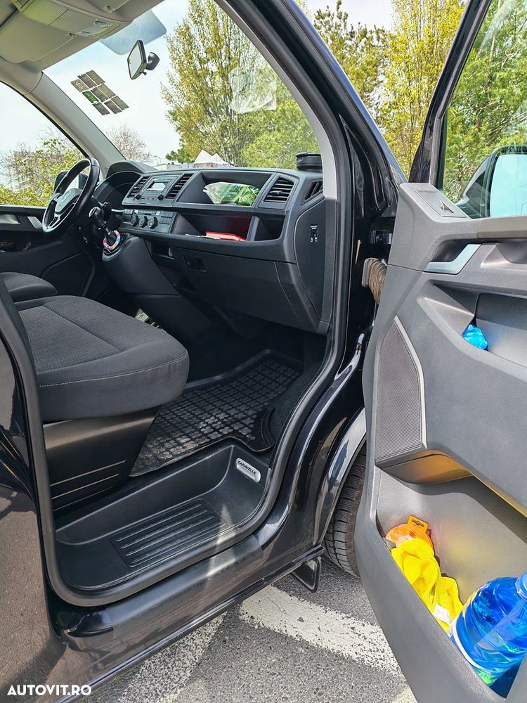 Volkswagen Caravelle - 14