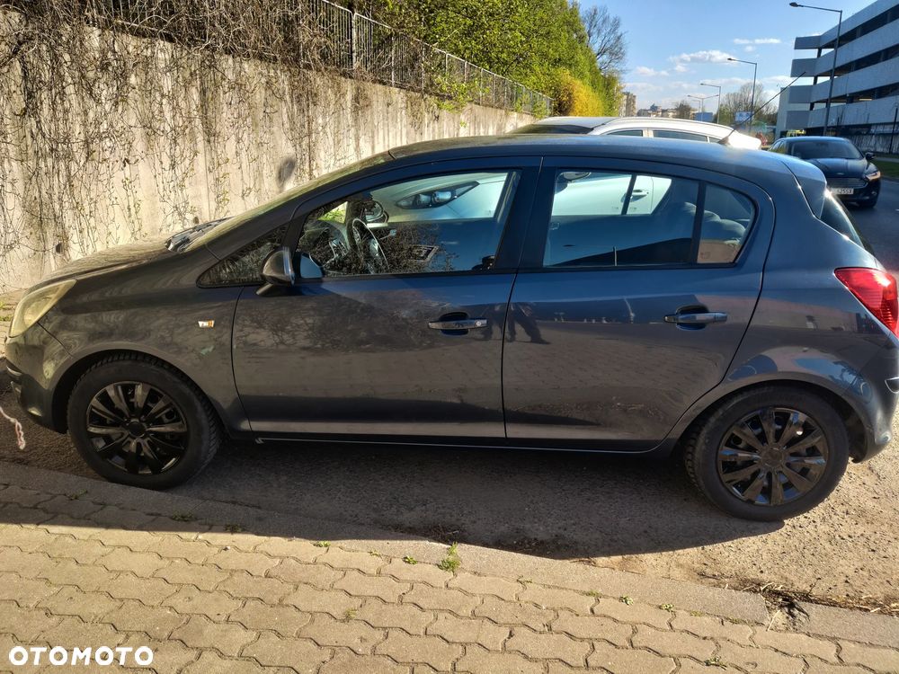 Opel Corsa 1.2 16V Enjoy - 5