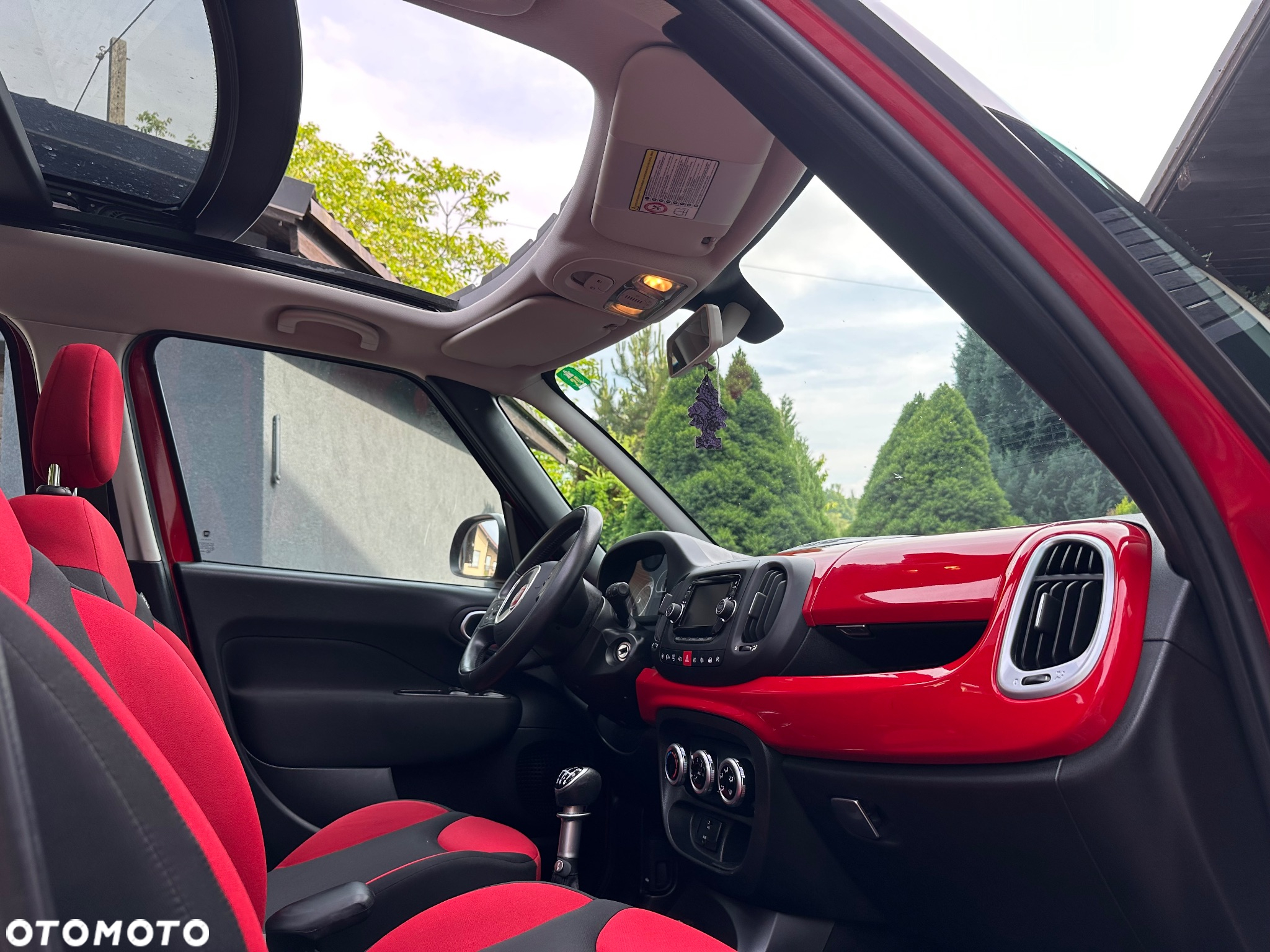 Fiat 500L 1.4 16V (RED) - 23
