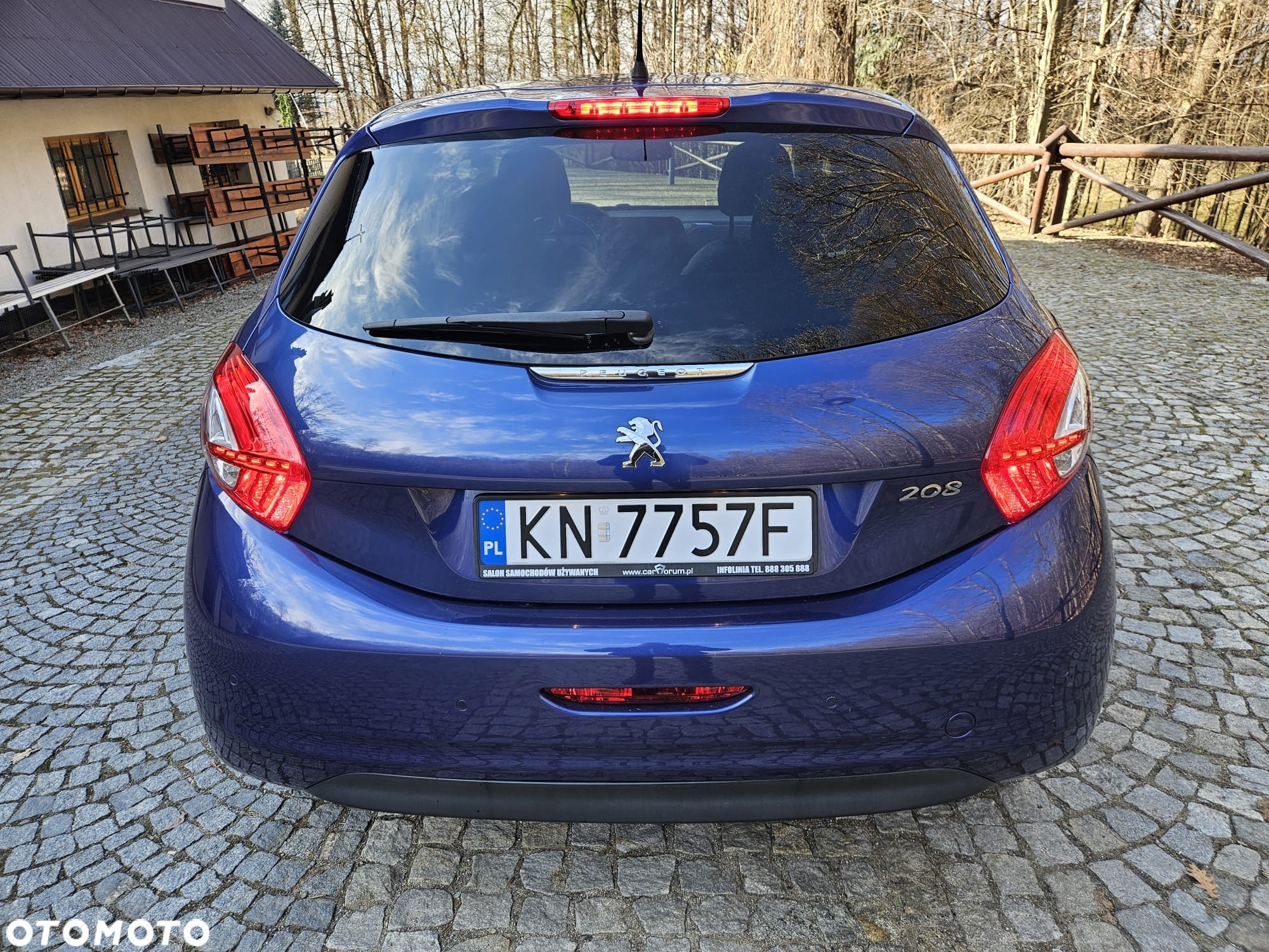 Peugeot 208 120 VTI Intuitive - 22