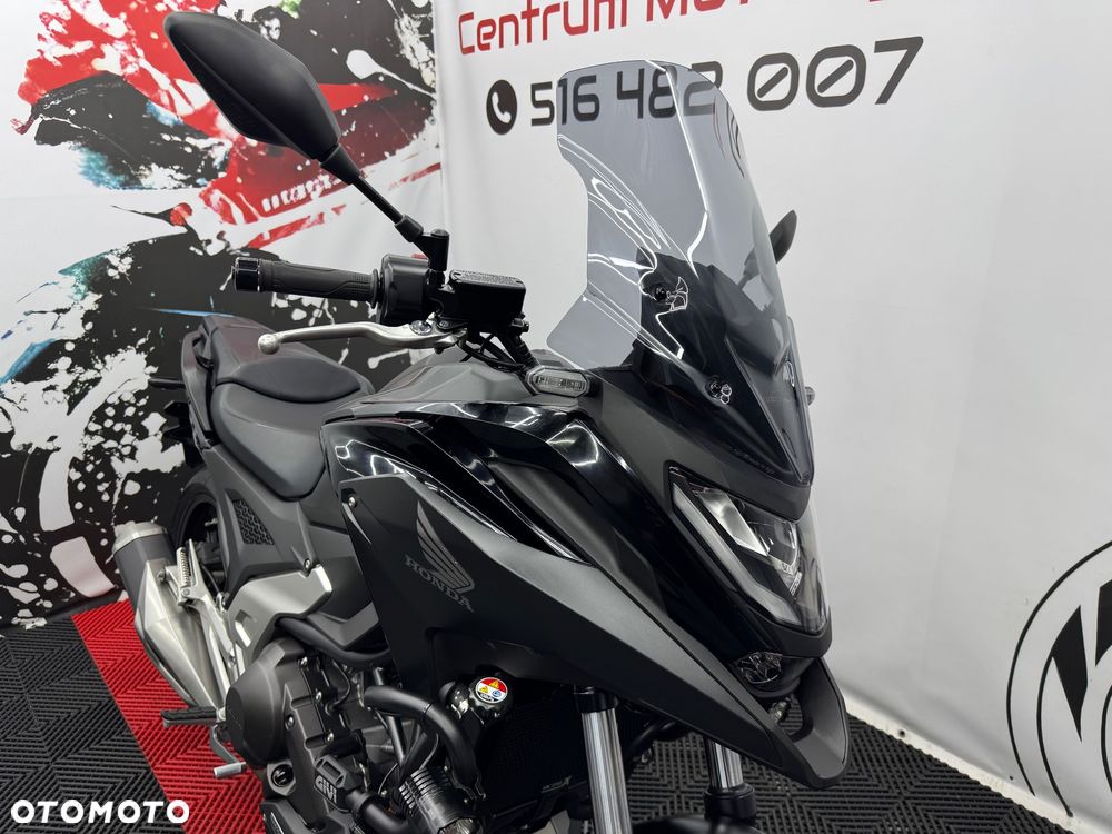 Honda NC - 27