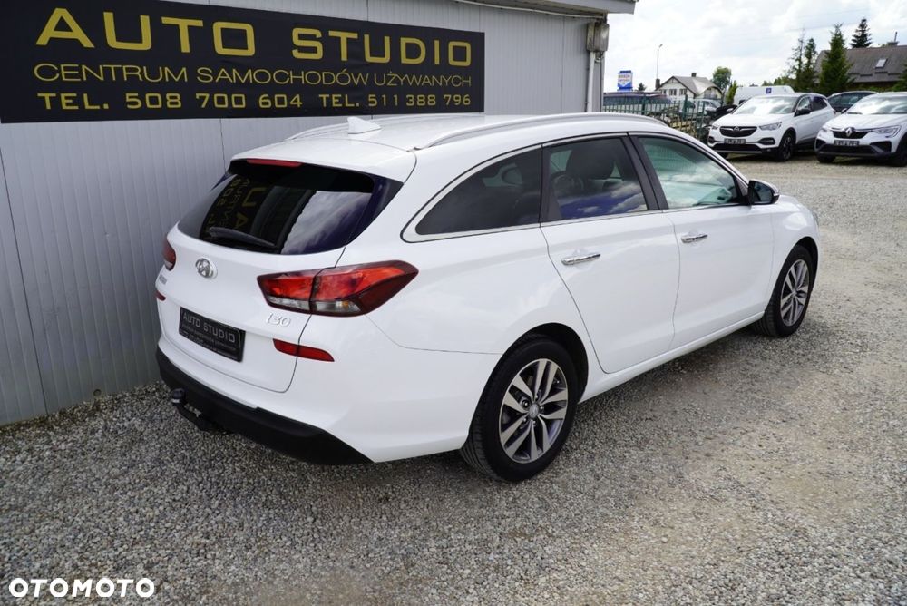 Hyundai i30 1.0 T-GDI Intro Edition - 38