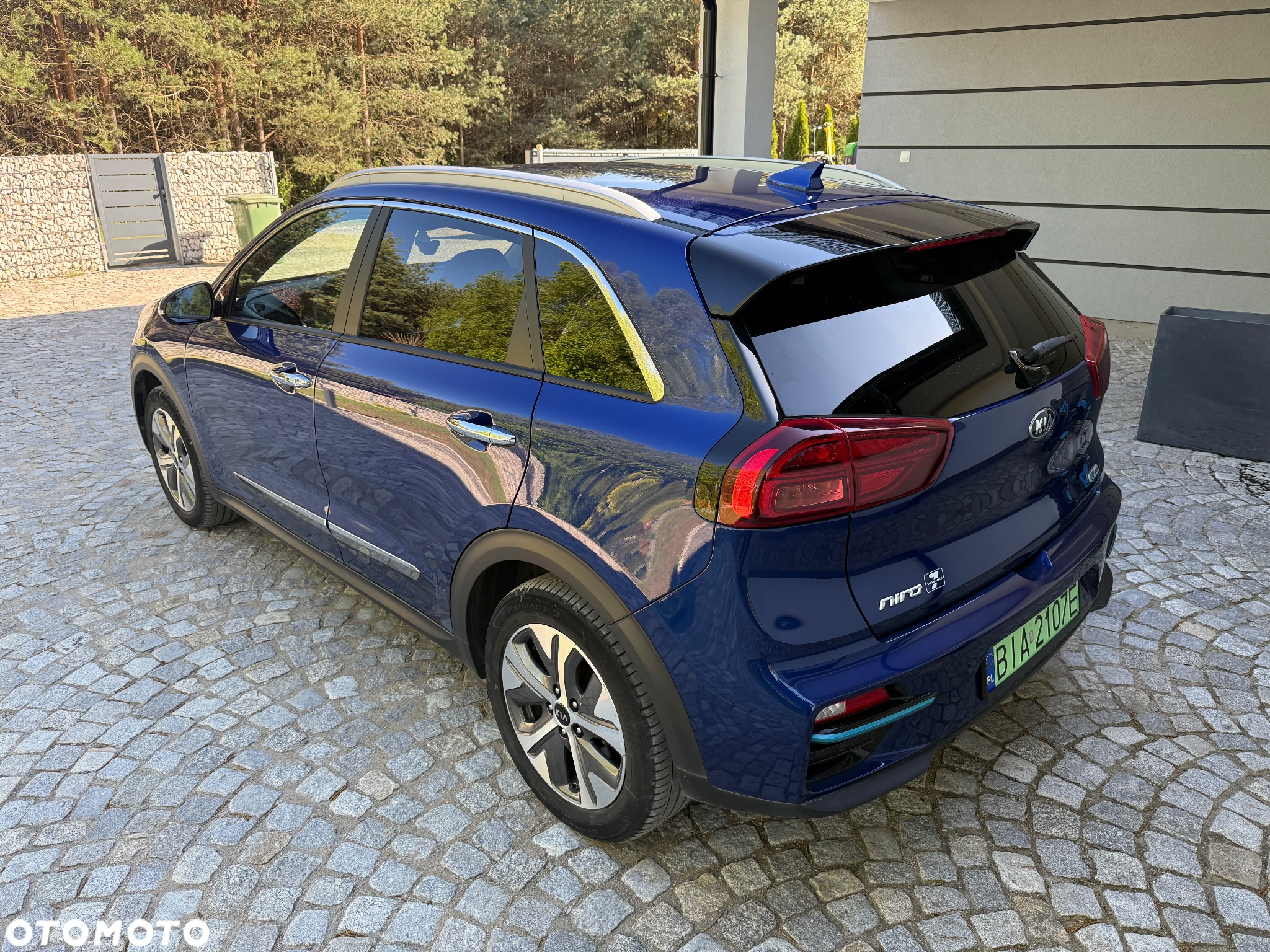 Kia Niro e-Niro 64kWh XL - 5