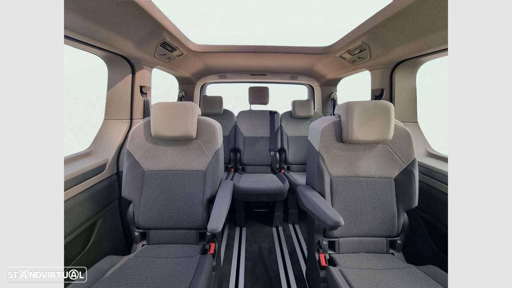 VW Multivan - 17