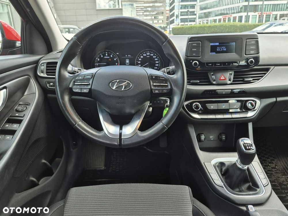 Hyundai i30 1.0 T-GDI Modern - 18