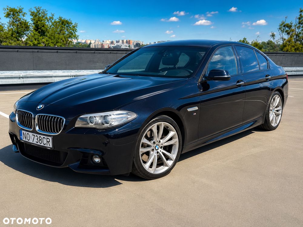 BMW Seria 5 525d xDrive - 9