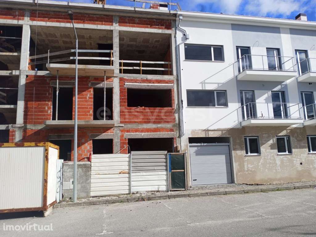 Apartamento T1 em construção, localizado em Carregal do Sal - Grande imagem: 3/13