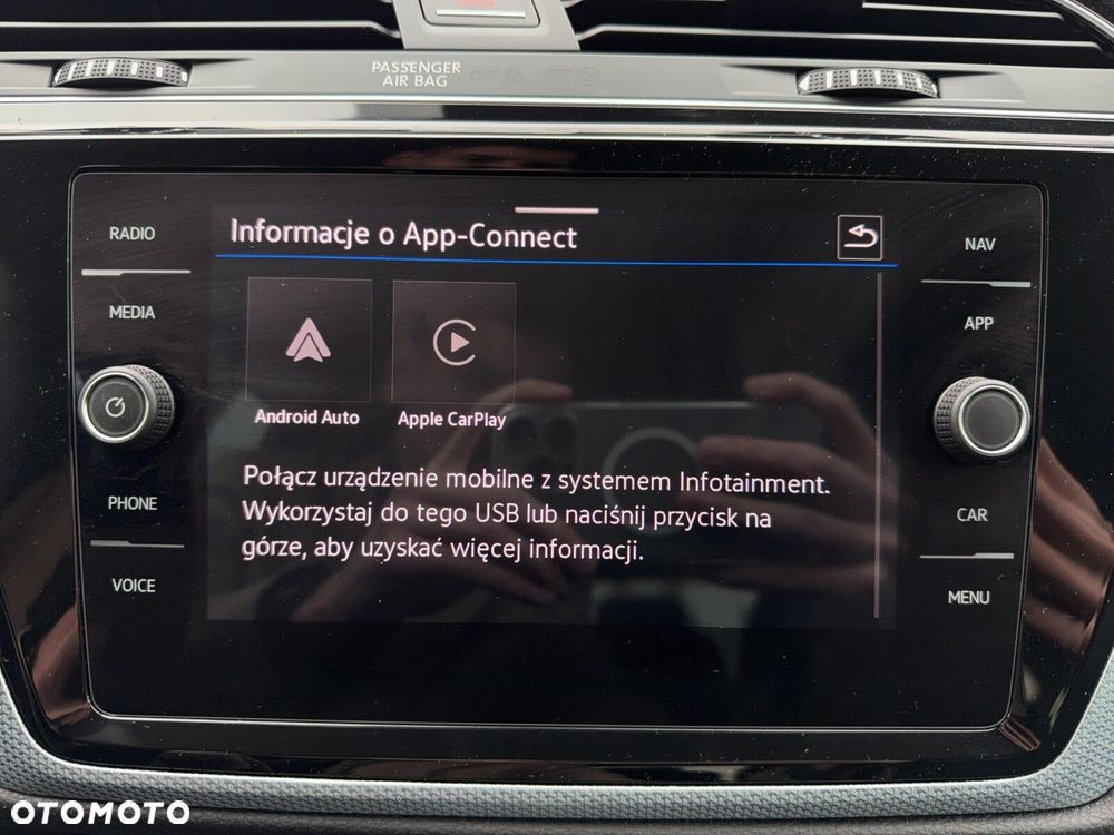 Volkswagen Touran - 25