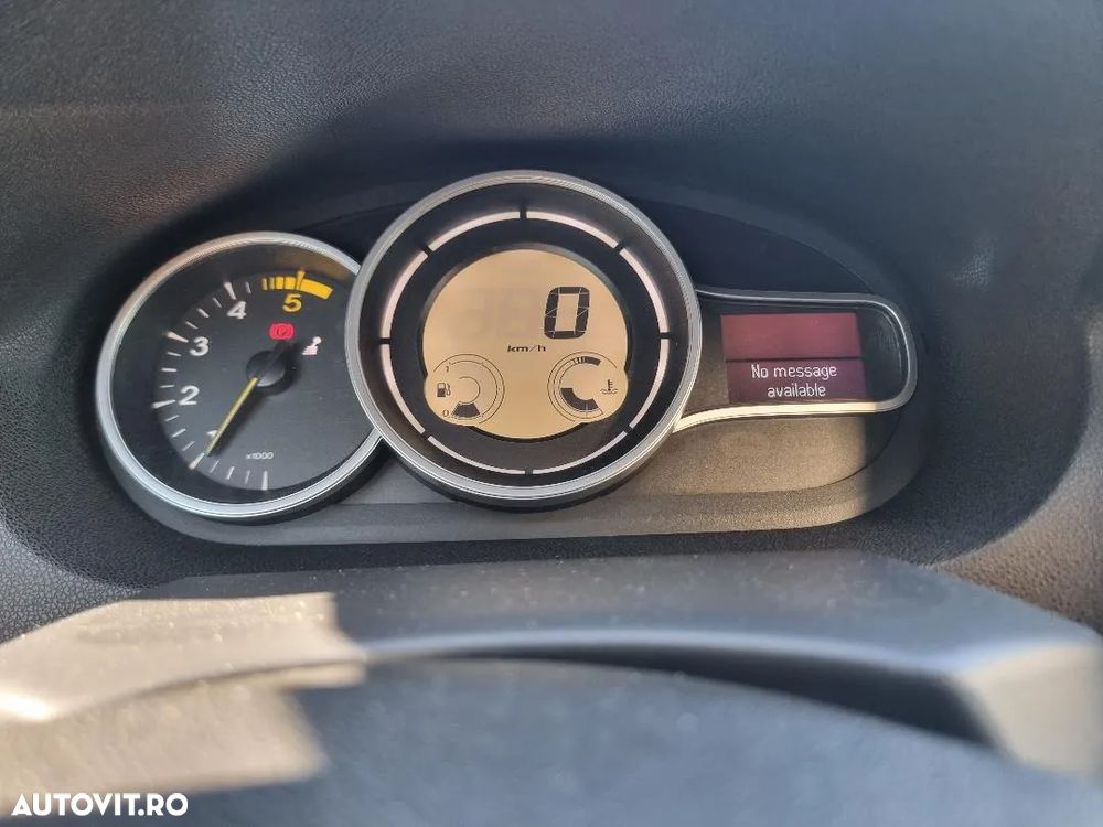 Renault Megane - 25