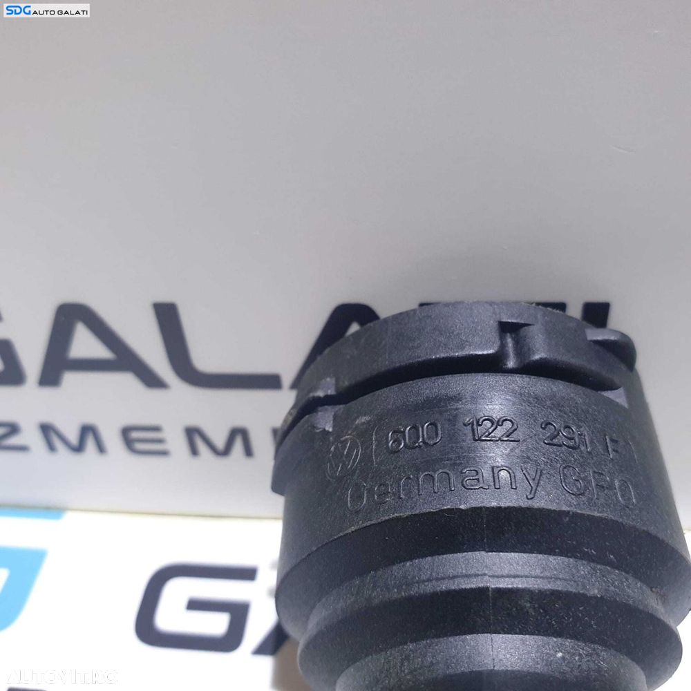 Tub Tubulatura Cot Robinet Flansa Apa Lichid Racire Termostat Radiator Skoda Octavia 1 1.8 B AGN AGU AUM ARZ ARX AUQ 1997 - 2011 Cod 6Q0122291F [D0111] - 4