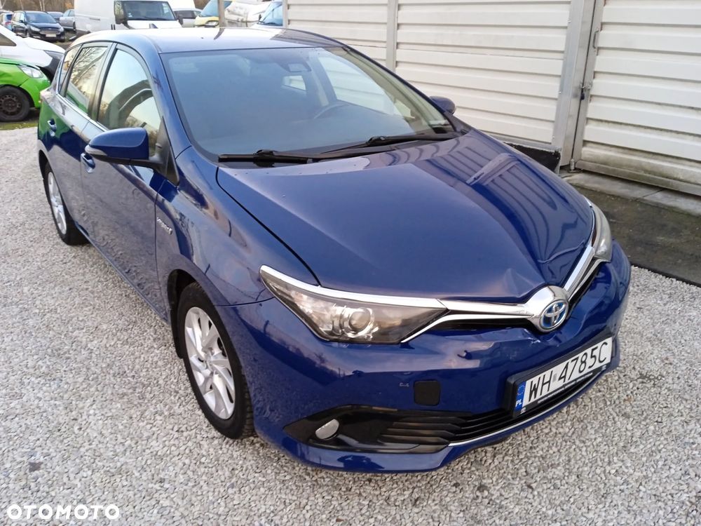 Toyota Auris Hybrid 135 Active - 3