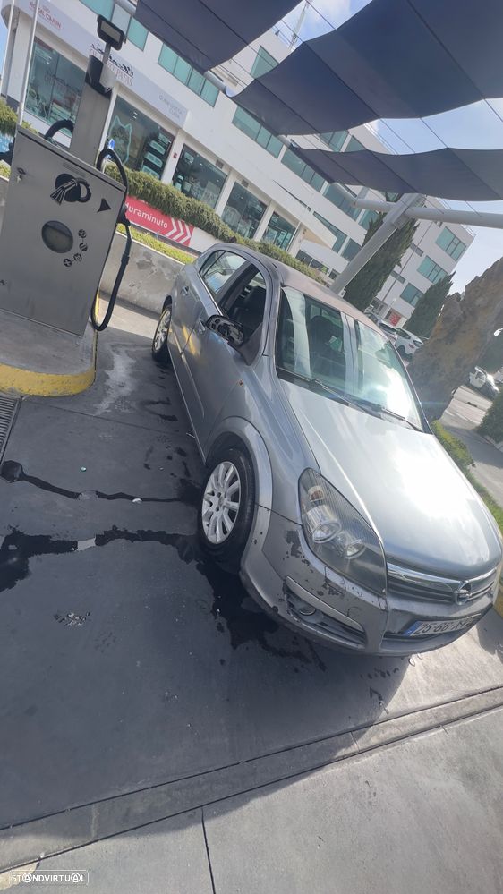 Opel Astra 1.4 Elegance - 1