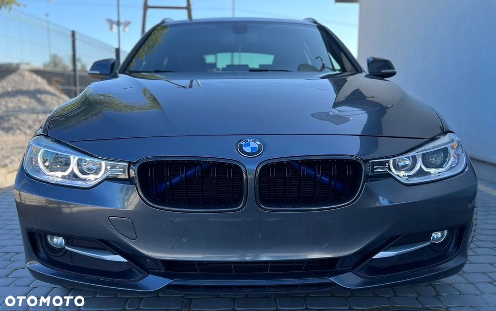 BMW Seria 3 318d Sport Line - 3