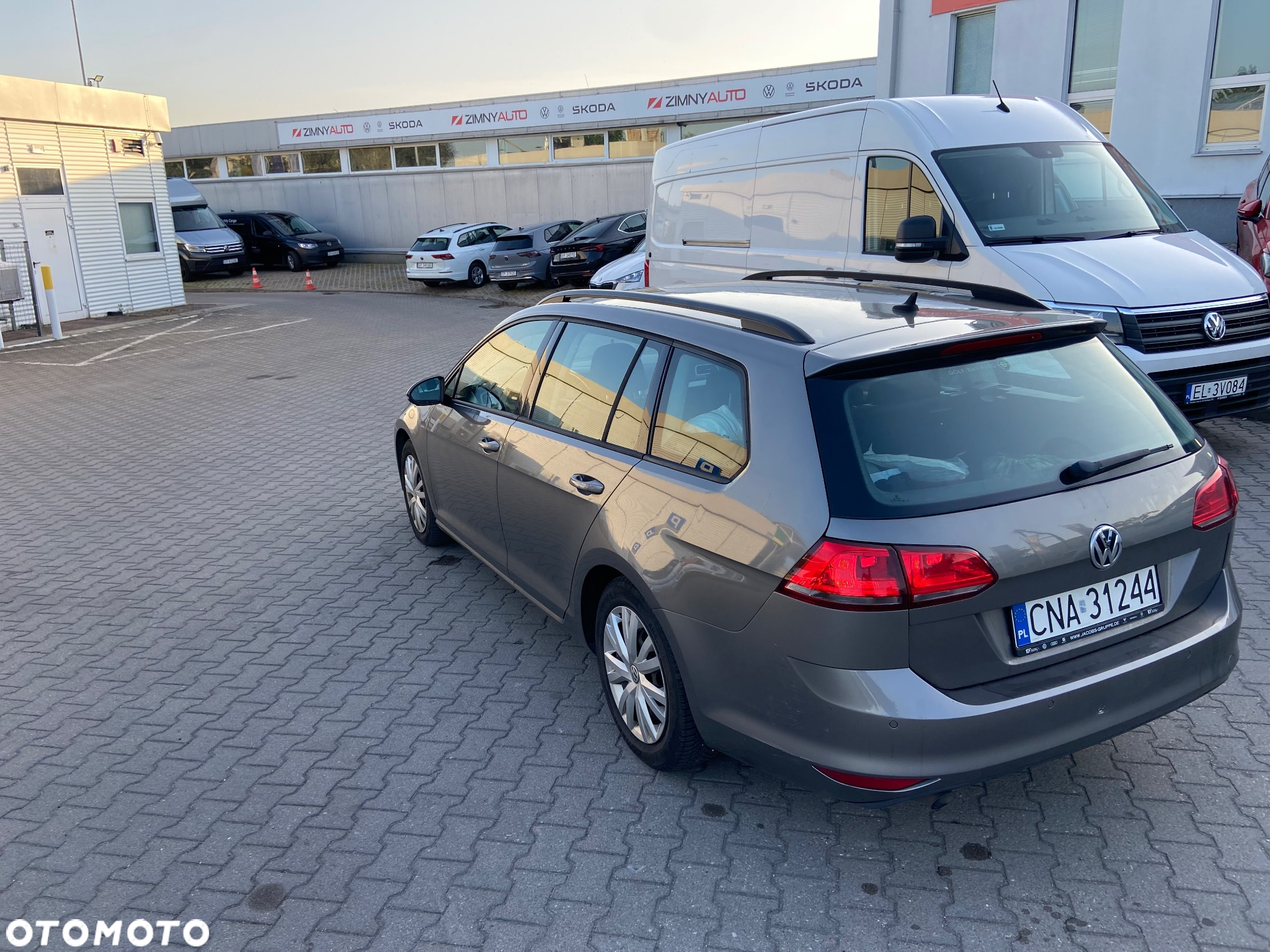 Volkswagen Golf 1.6 TDI BlueMotion Technology DSG Trendline - 5
