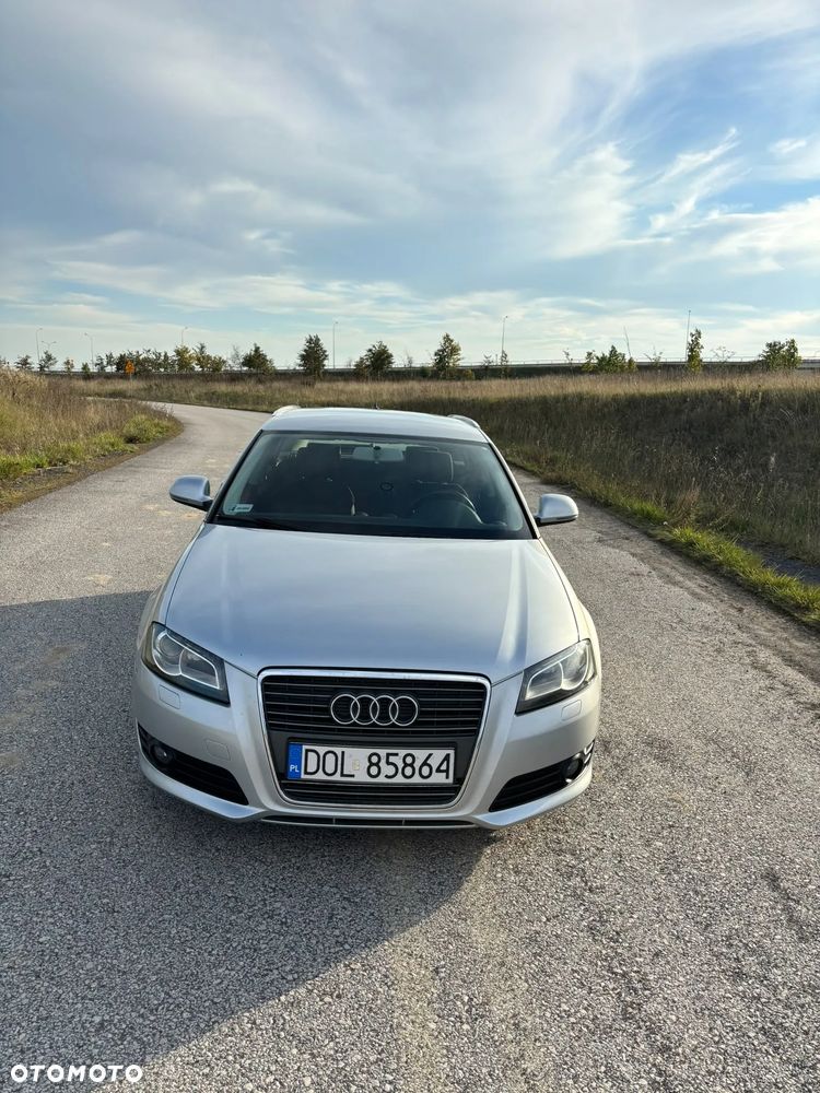 Audi A3 Sportback - 3