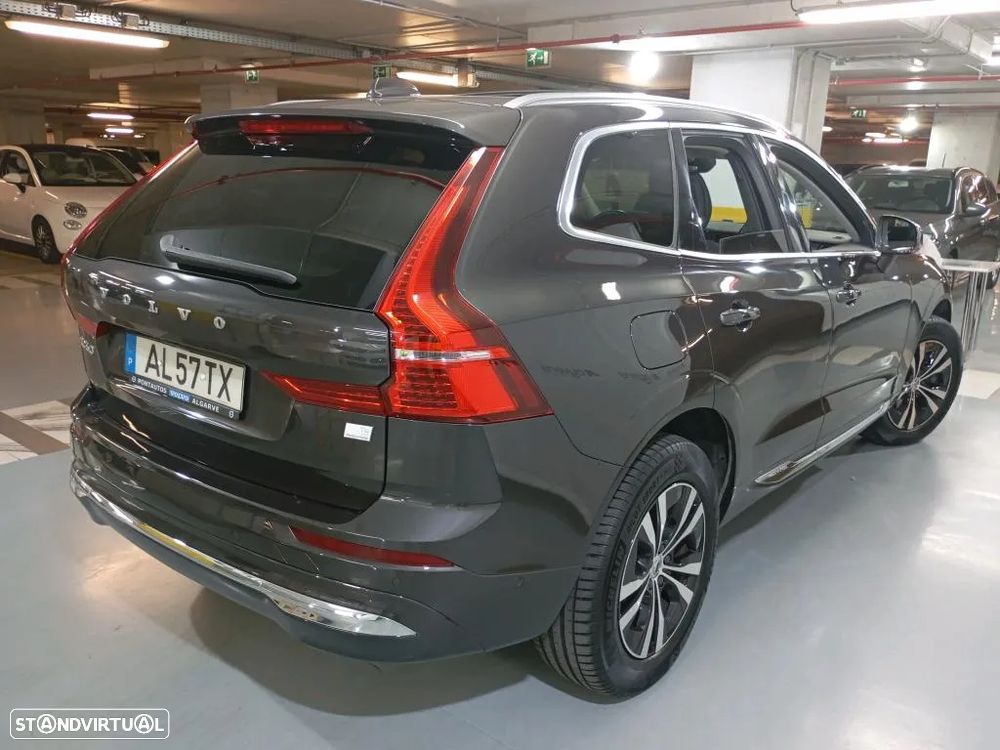 Volvo XC 60 2.0 T6 PHEV Inscription Expression AWD - 3