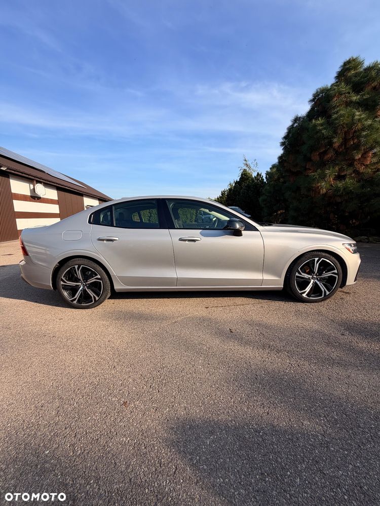 Volvo S60 B5 B Ultimate Dark - 7