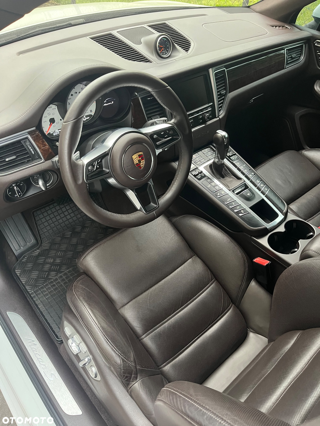 Porsche Macan S - 10