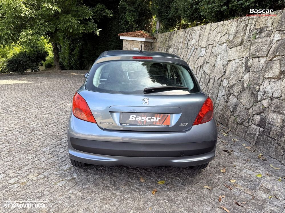 Peugeot 207 1.4 16V Sport - 6