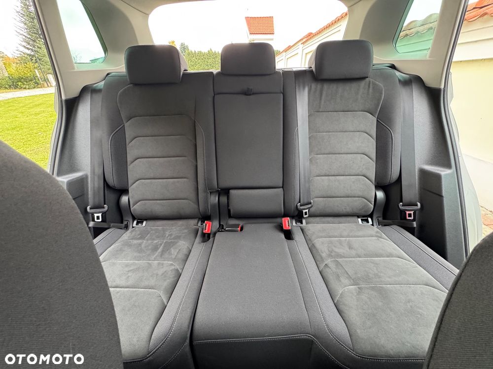 Volkswagen Tiguan - 23