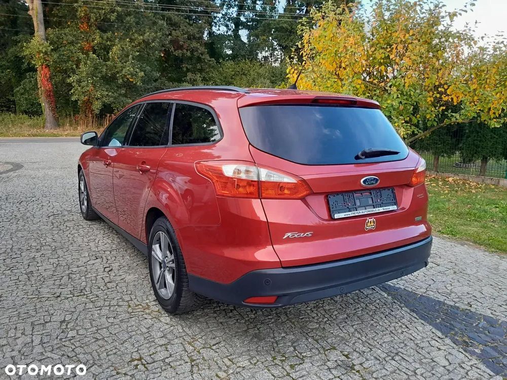 Ford Focus 1.0 EcoBoost STart-Stopp-System TITANIUM - 6