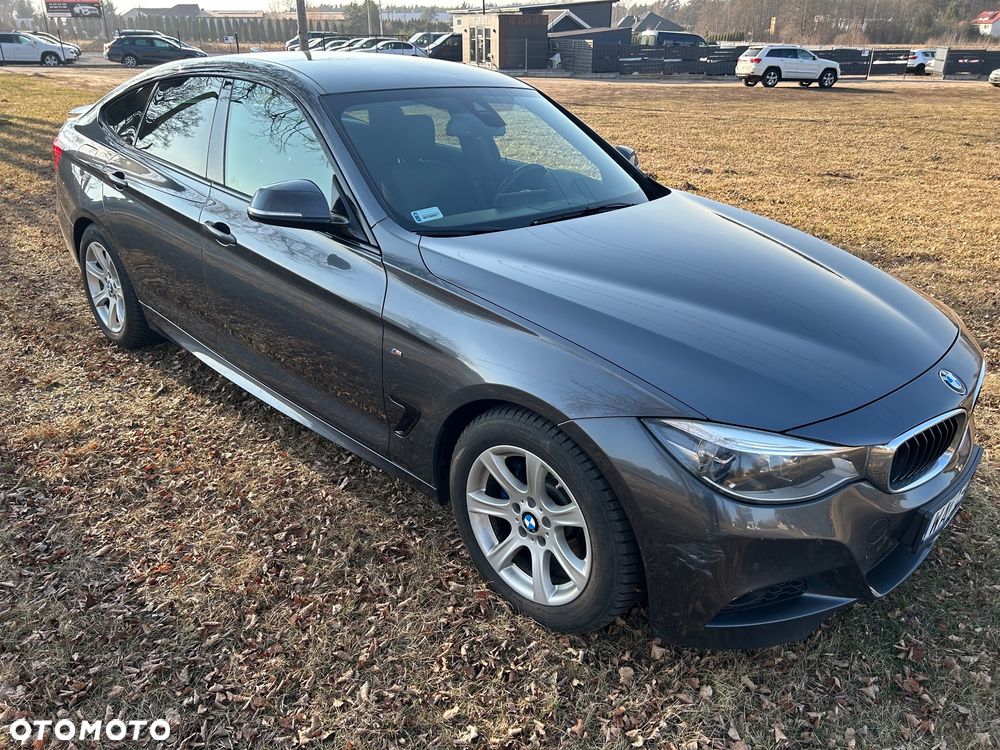 BMW Seria 3 325d M Sport - 4