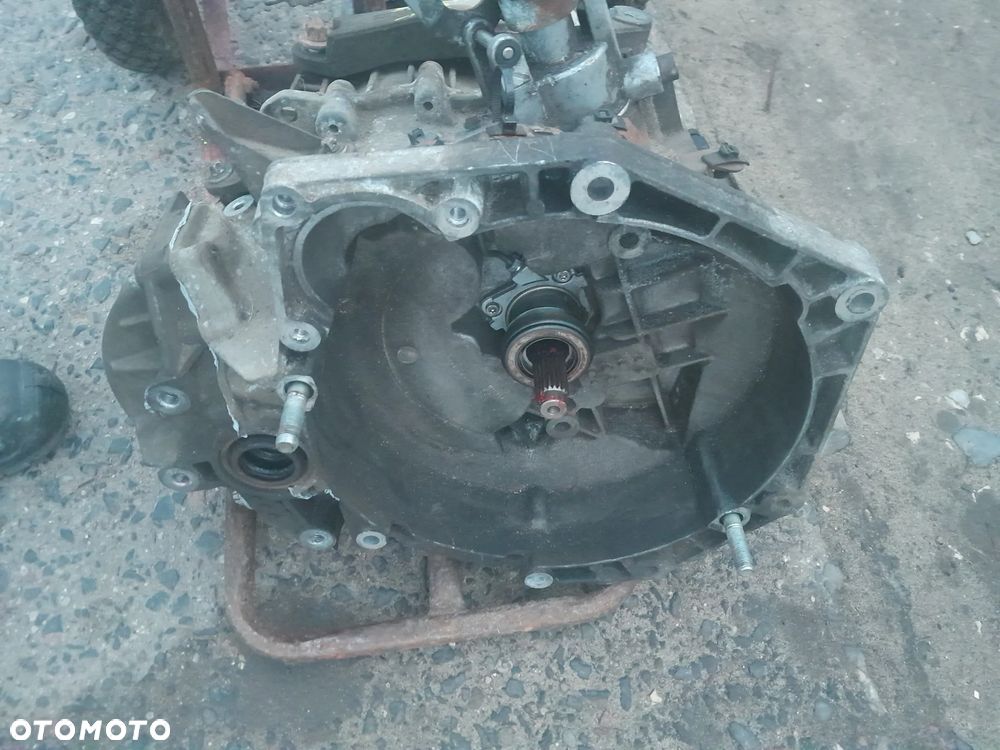 55192042 1.9 SKRZYNIA BIEGÓW ZAFIRA OPEL ASTRA H - 2