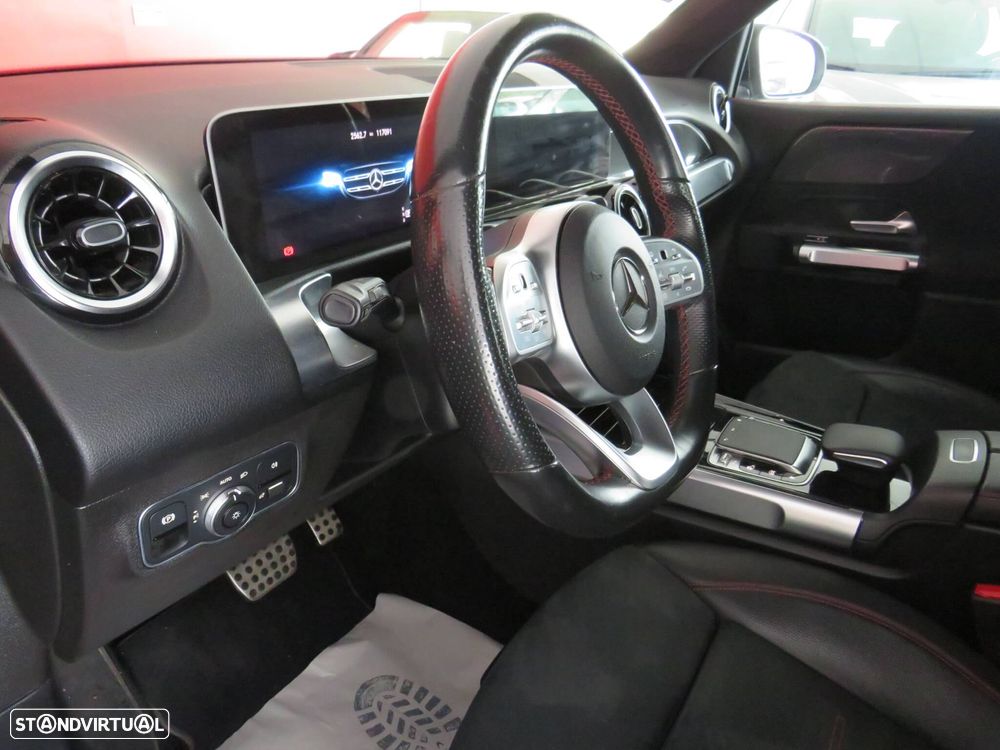 Mercedes-Benz GLB 180 d AMG Line - 26