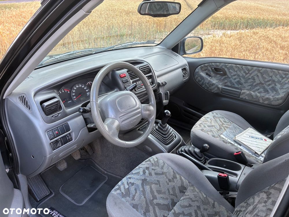 Suzuki Grand Vitara - 5