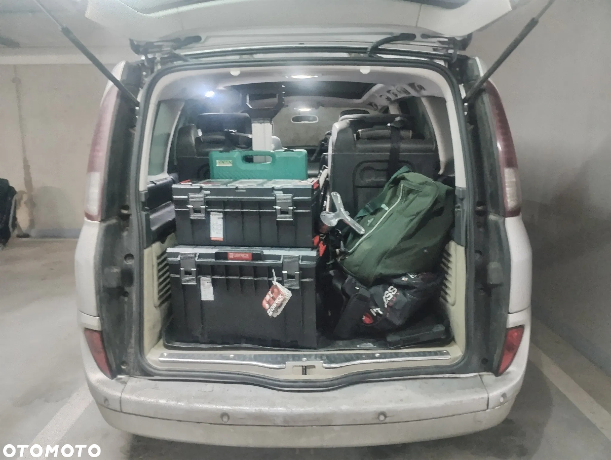 Renault Grand Espace Gr 3.5 V6 Initiale - 29