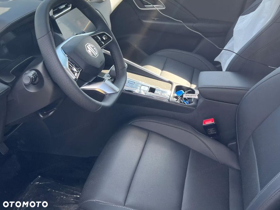 MG ZS 1.5 HEV+ Exclusive - 7