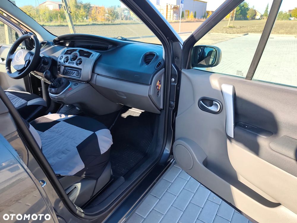 Renault Scenic - 13