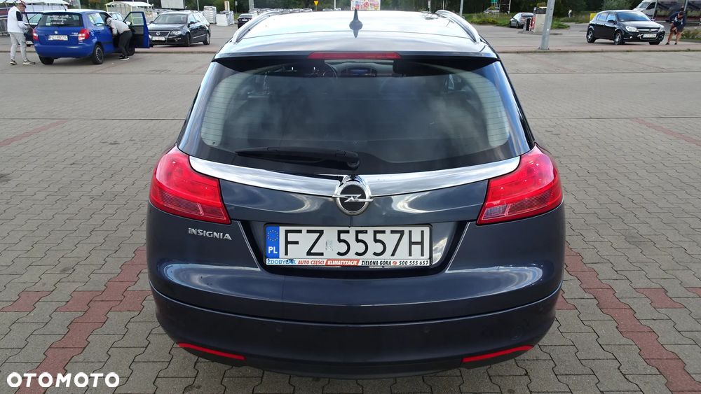 Opel Insignia 1.8 Cosmo - 2