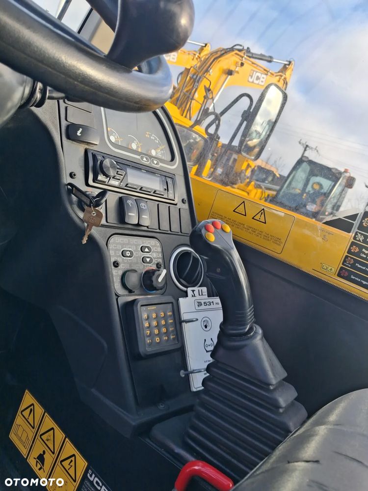JCB 531-70 - 12