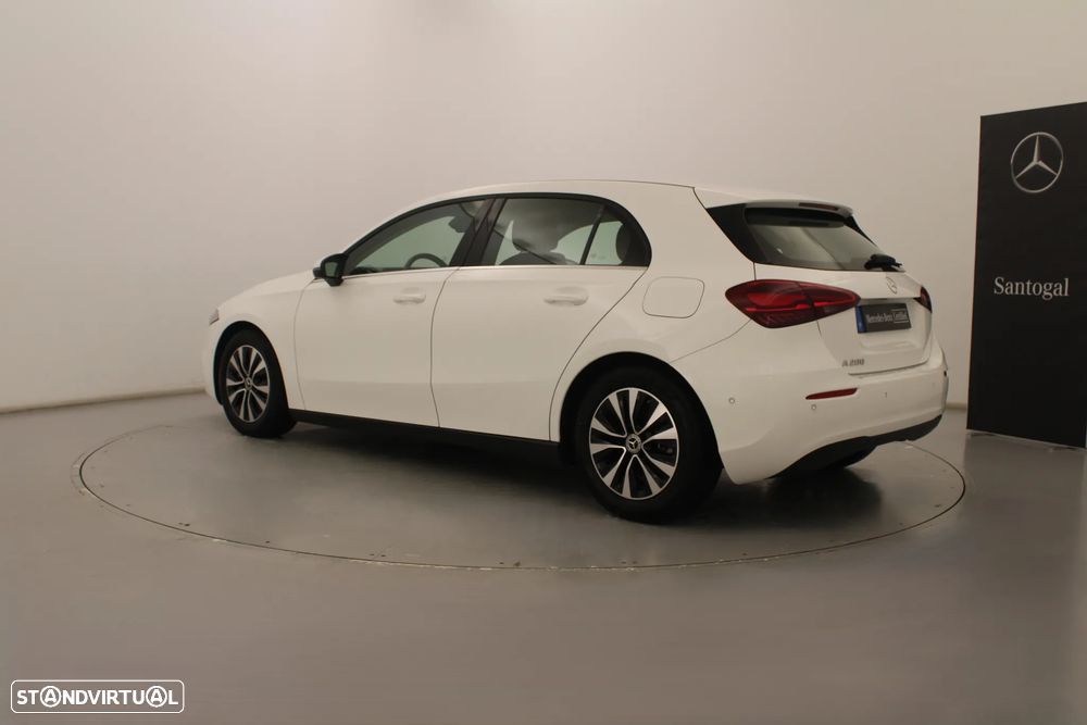 Mercedes-Benz A 200 Standard - 9