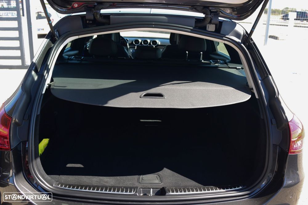 Mercedes-Benz C 200 d Avantgarde - 39