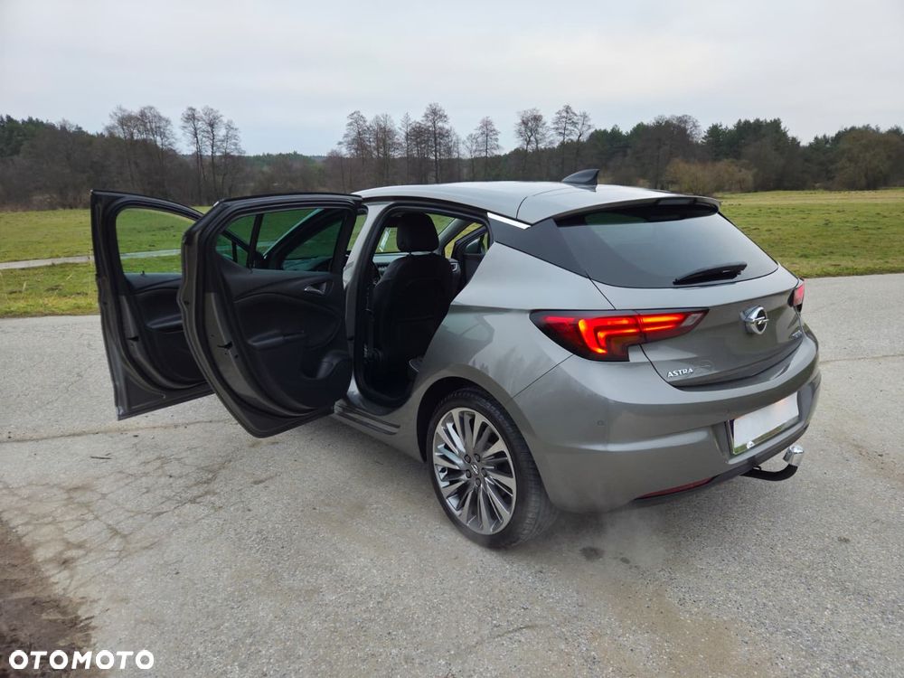 Opel Astra 1.4 Turbo 120 Jahre - 24