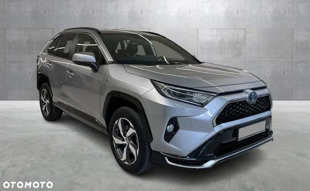 Toyota RAV4 - 1