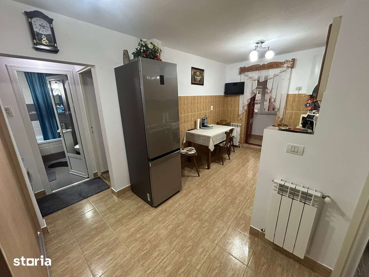 Apartament 2 camere, decomandat - Cugir — fotografia 1