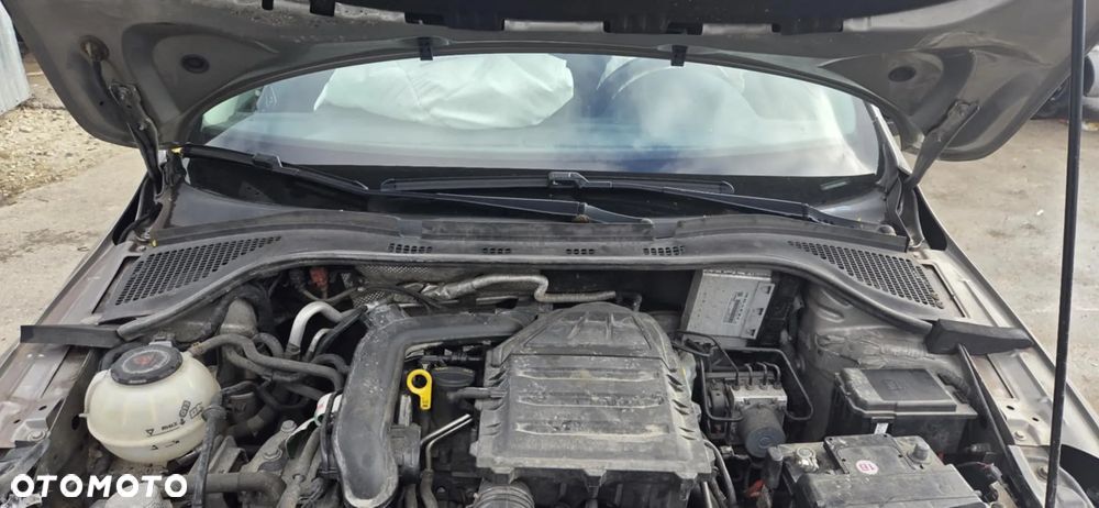 SKODA RAPID podszybie europa - 1
