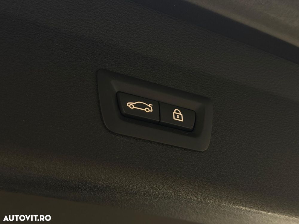 BMW X1 sDrive18d Aut. xLine - 18