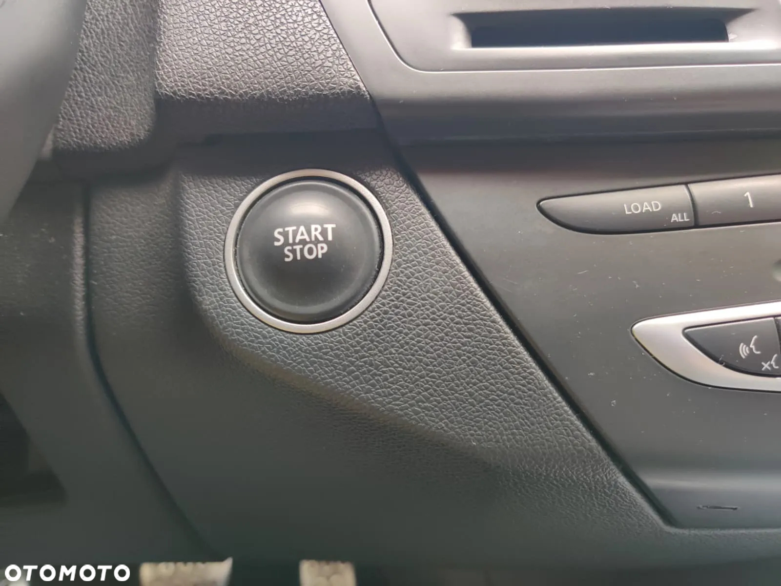 Renault Laguna 2.0 dCi Bose Edition ESM - 27